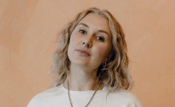 Dr Bryony Eder BChD